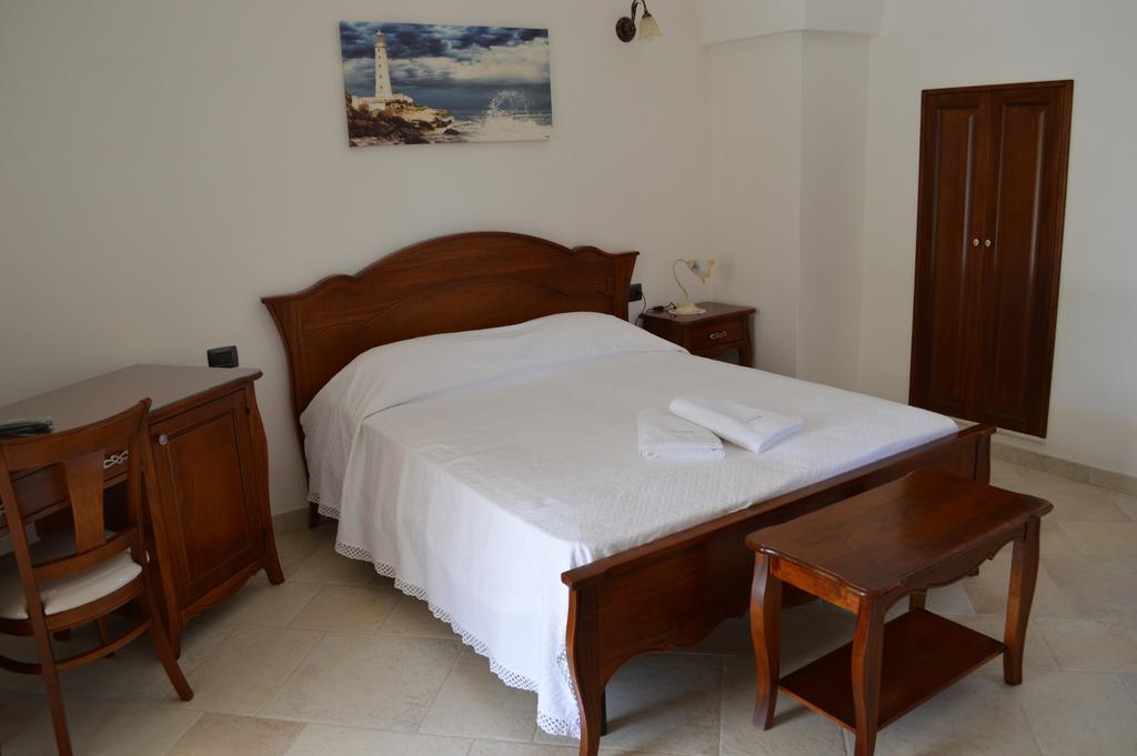 Le Terrazze Miramare B&B Torre Canne Eksteriør billede