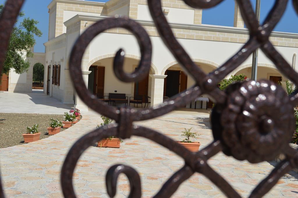 Le Terrazze Miramare B&B Torre Canne Eksteriør billede