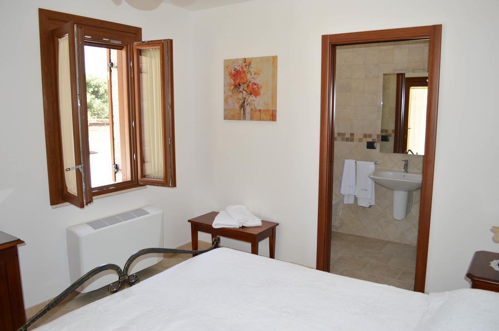 Le Terrazze Miramare B&B Torre Canne Eksteriør billede