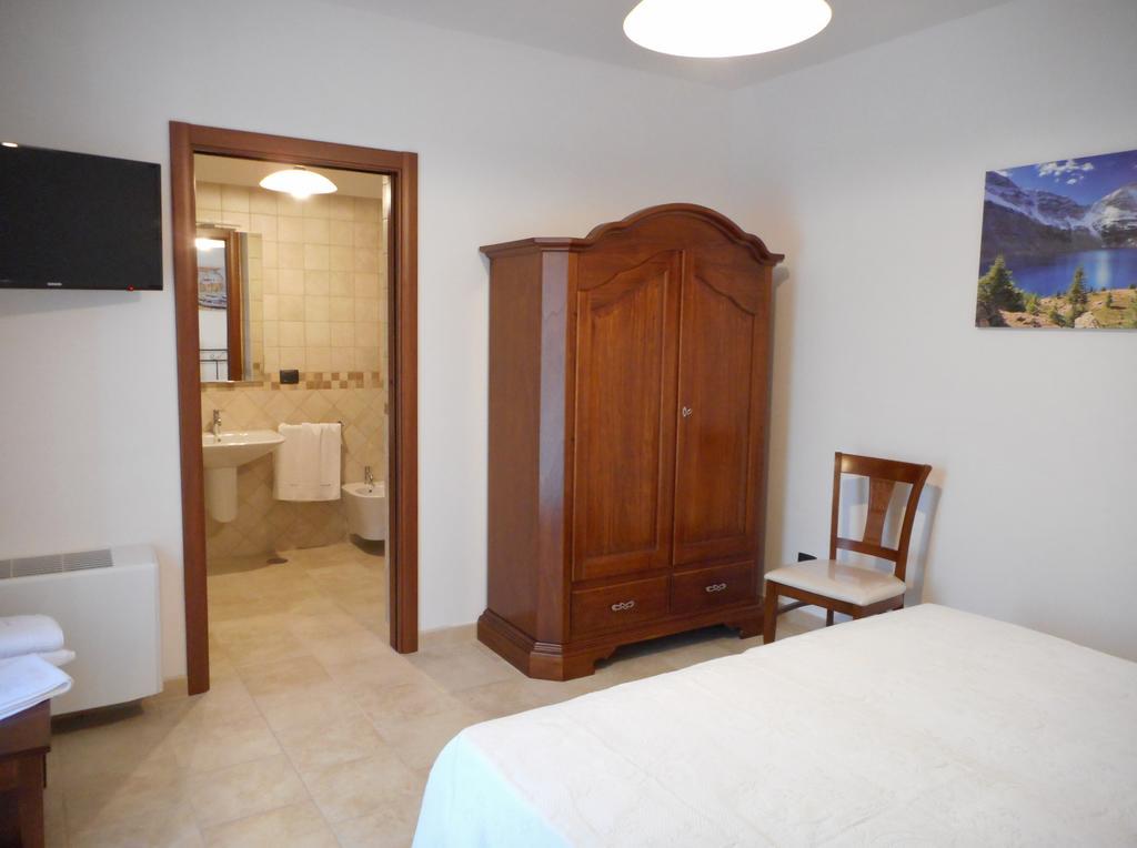 Le Terrazze Miramare B&B Torre Canne Eksteriør billede